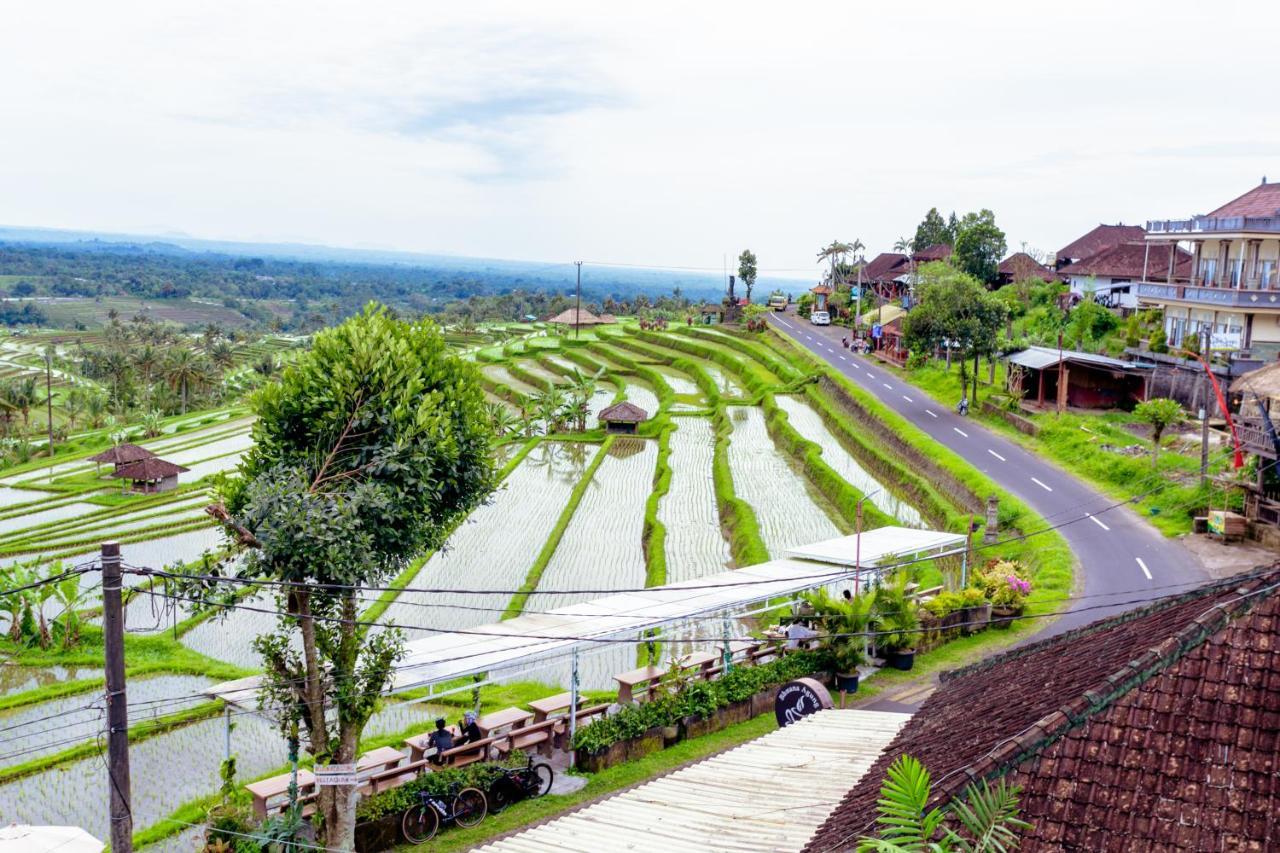 Bhuana Agung Villa And Restaurant Джатилувих Екстериор снимка