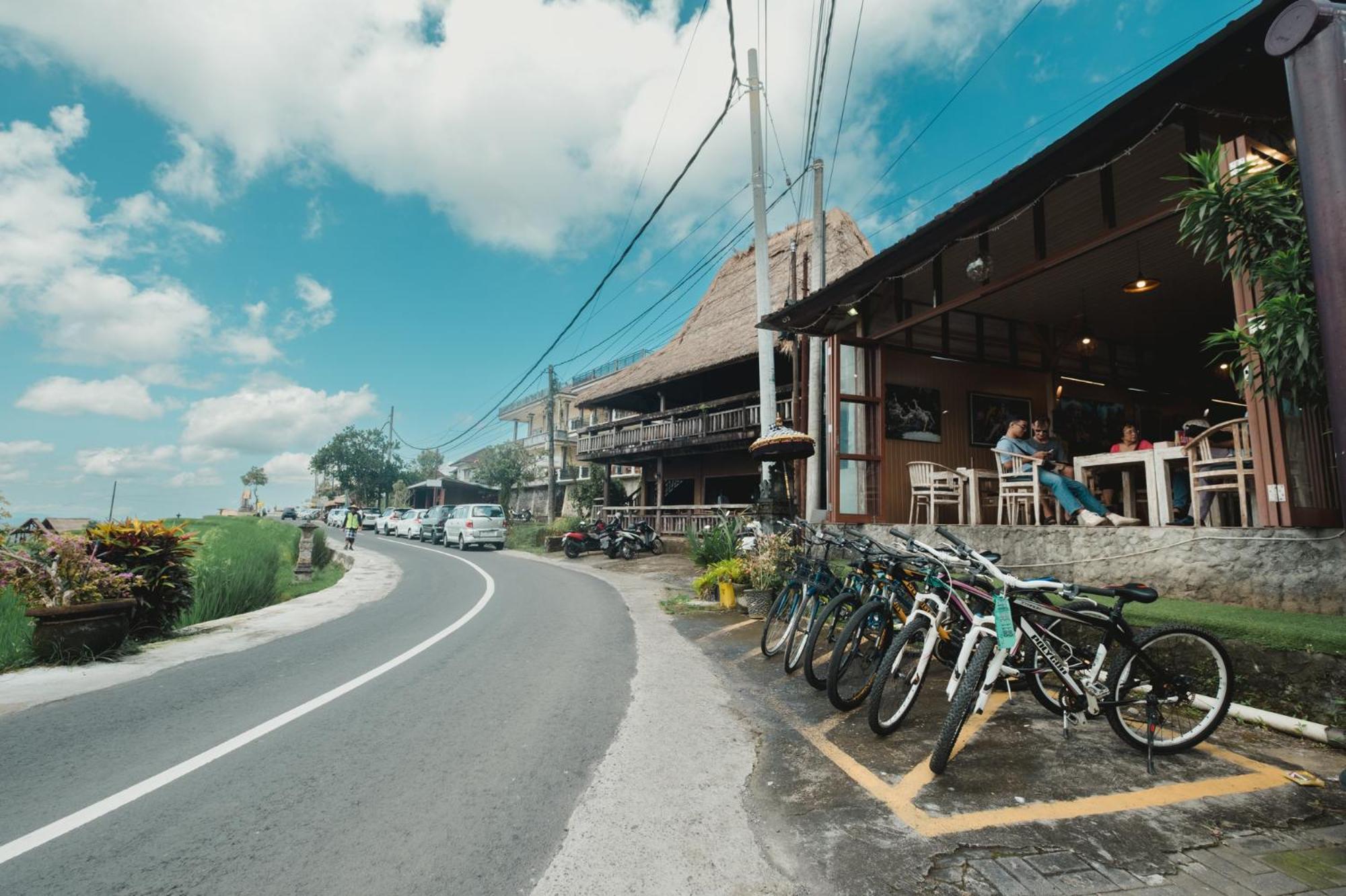 Bhuana Agung Villa And Restaurant Джатилувих Екстериор снимка