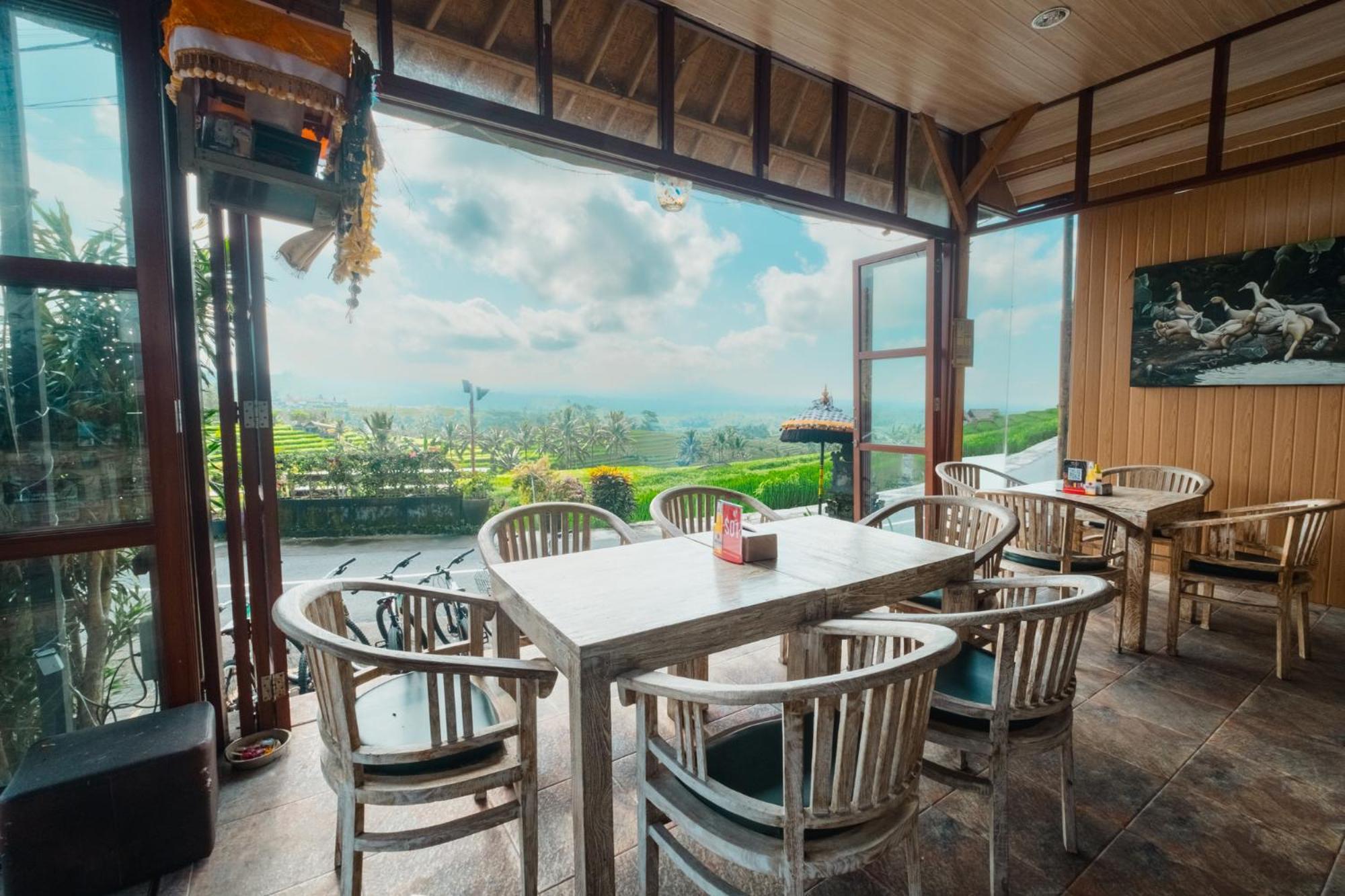 Bhuana Agung Villa And Restaurant Джатилувих Екстериор снимка